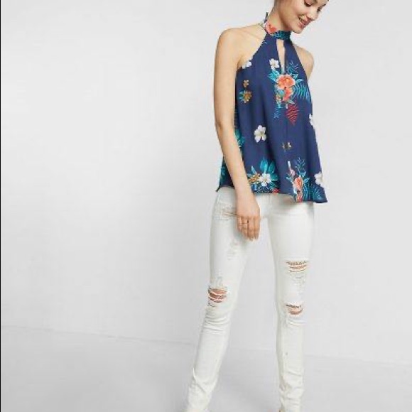 Express Keyhole Top - Picture 3 of 3